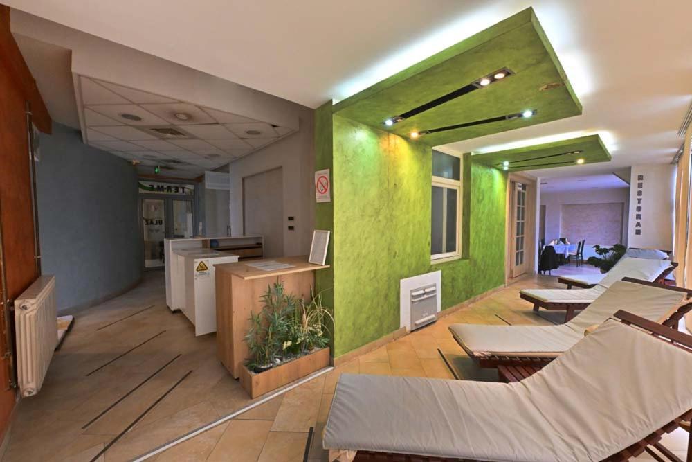 Hotel Tiski Cvet Novi Bečej Exterior foto
